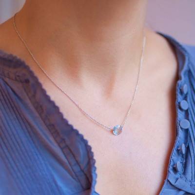 Collier Coussin Topaze Bleue Or Blanc 750 8 mm, Longueur 42 cm - Les Valentines