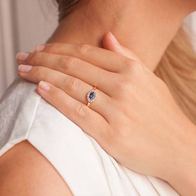 Bague Or Jaune 750, Saphir 0,60 ct, Diamants 0,10 ct - Les Valentines