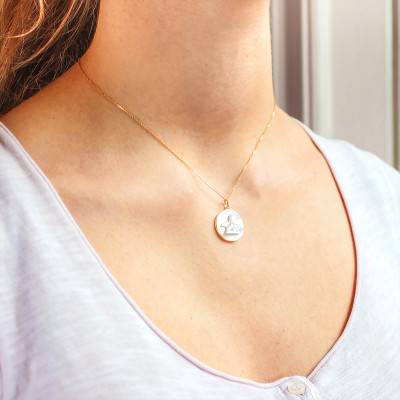 Médaille Ange Raphaël Nacre & Or Jaune 750, Diamètre 18 mm - Emanessence