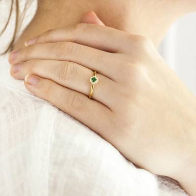 Bague Fleurette Or Jaune 750, Emeraude 0,14 ct, Diamants 0,06 ct - Diamond Lady
