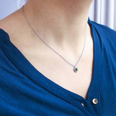 Collier Divina Or Blanc 750 & Emeraude, Longueur 40 à 42 cm - Diamond Lady