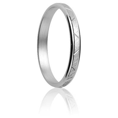 Alliance Ruban Standard Apena à Rainures Inclinées Alternées en Or Blanc 750, Largeur 2,5 mm - Maison Girard