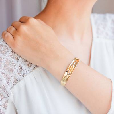 9K Yellow Gold Small Crinkle Bangle - Maison Ballet by Scarlett