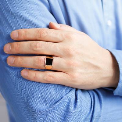 750 Yellow Gold & Onyx Square Signet Ring 13 x 13 mm - Imperium
