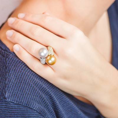 Bague Perle Blanche et Dorée, 2 Ors 750 et Diamants - Porchet