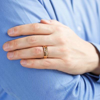Two-Tone 375/1000 Yellow Gold Lightning Bolt Signet Ring - Imperium