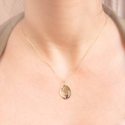 Médaille Vierge en Prière Ajourée Ovale Or Jaune 750 - Augis