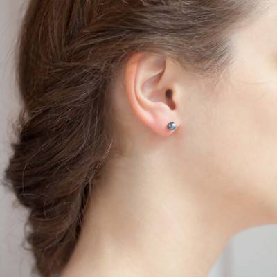Yellow Gold 750/1000 & Black Freshwater Pearl Stud Earrings - Porchet
