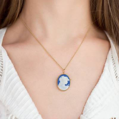 Pendentif Broche Camée Porcelaine Bleue Héroïne Or Jaune 750 - Emanessence