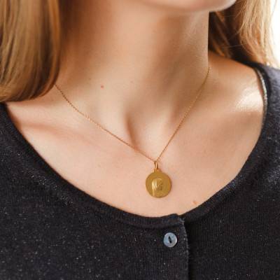 750 Yellow Gold Benevolent Virgin Mary Profile Medal, Diameter 18 mm - Lumiosa
