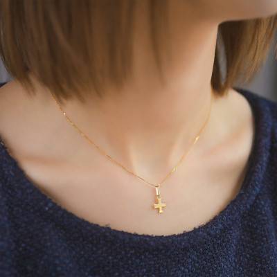 750/1000 Yellow Gold Templar Cross Pendant - Lucas Lucor