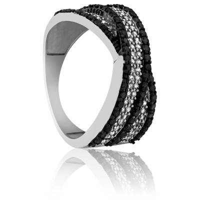 Darjeeling 750/1000 White Gold & Diamond Ring - Kundan