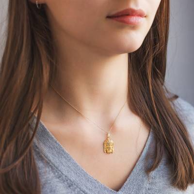 750 Yellow Gold Christ Portrait Pendant - Lumiosa