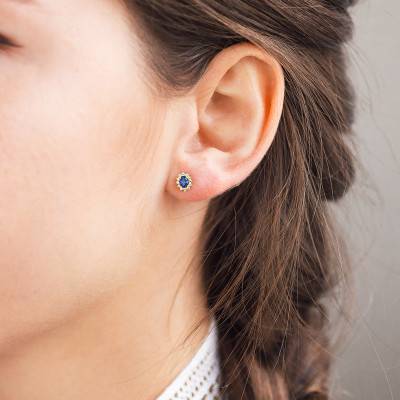 Artik Yellow Gold & Sapphire Stud Earrings - Diamond Lady