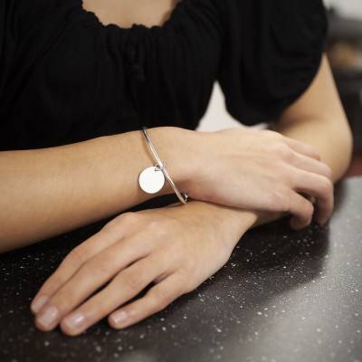 925 Silver Bangle Bracelet With Pendant, 20 mm Diameter, 2.50 mm Width - Artemis