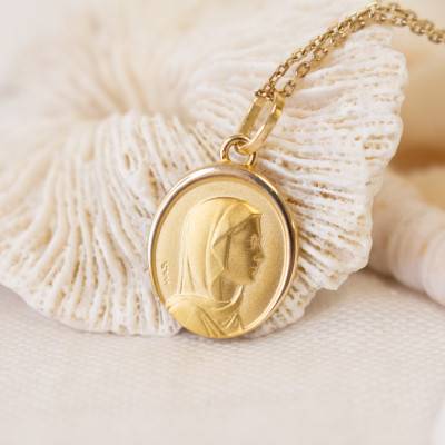 Yellow Gold Oval Virgin Profile Medal - Emanessence