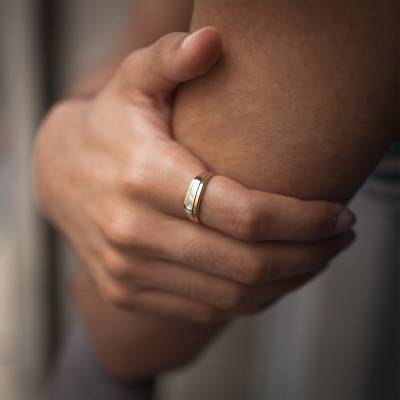 750/1000 Two-Tone Gold Domed Diamond Signet Ring - Imperium