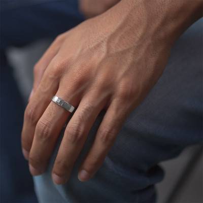 750/1000 White Gold Domed Princess-Cut Diamond Signet Ring - Imperium