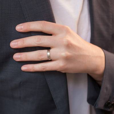 Manal Brushed Gray & Rose Gold 750/1000 Standard Ribbon Wedding Ring, Width 4.50 mm - Maison Girard