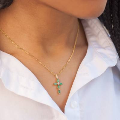 750/1000 Yellow Gold Diamond and Emerald Cross - Orphée