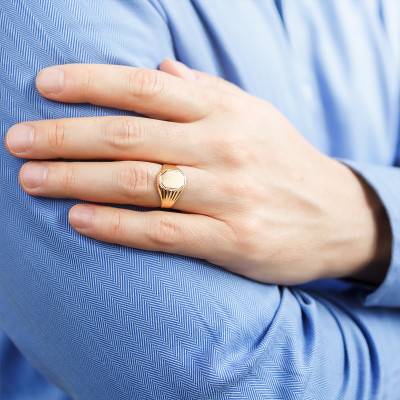 Yellow Gold 375/1000 Octagonal Signet Ring, 11 x 13 mm - Imperium
