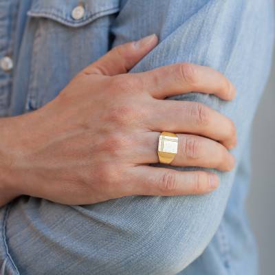 Gold-Plated Signet Ring, 12 x 13.50 mm - Imperium