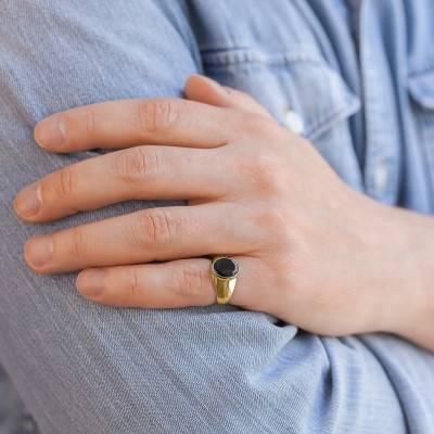 Yellow Gold-Plated & Black Onyx Signet Ring, 9 x 11 mm - Imperium