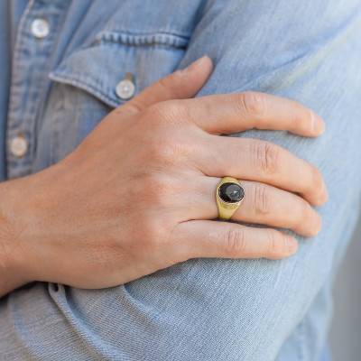 Yellow Gold-Plated & Black Onyx Signet Ring, 11.50 x 14 mm - Imperium