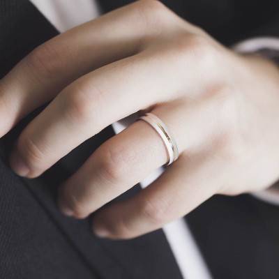 Aduna 375 Two-Tone Gold Demi-Domed Standard Wedding Ring, Width 4 mm - Amore