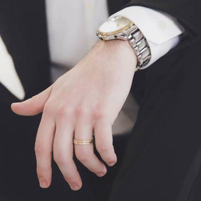 Yellow Gold 750 Carmella Standard Ruban Wedding Ring, Width 4 mm - Amore