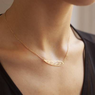 Gold-Plated Leaf Necklace, 42 cm Length - Emanessence