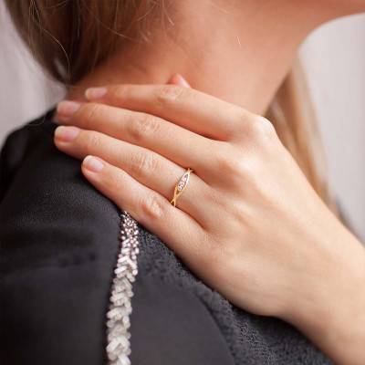 Bague Anasuya Or Jaune 750 et Diamants - Juweel