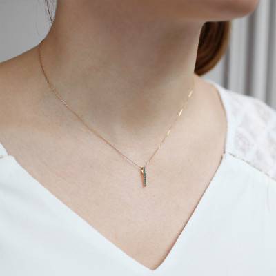 375 or 750/1000 Yellow Gold & Emerald Bar Pendant - Aurora