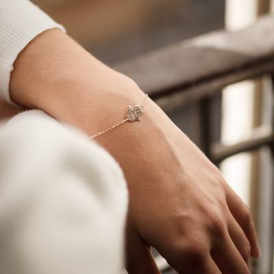 750/1000 Yellow Gold Hamsa Hand Bracelet, Length 17 cm to 18 cm - Lucas Lucor