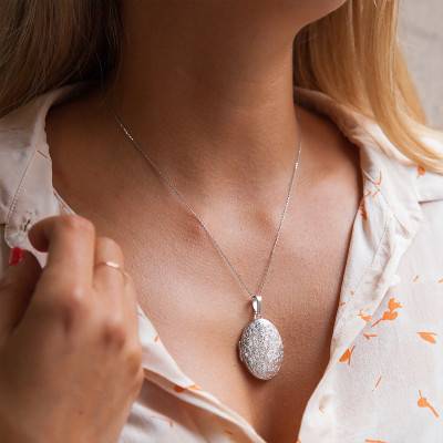 Large pendentif photo arabesques baroques argent rhodié - Emanessence