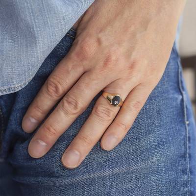 375/1000 Yellow Gold, Black Onyx & White Cubic Zirconia Signet Ring - 8 x 12 mm - Imperium