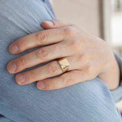 750/1000 Yellow Gold Sunny Signet Ring, 11 x 13 mm - Imperium