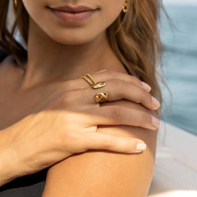 Gold-Plated Twisted Thunder Ring - Aleyolé