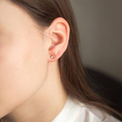 750/1000 Yellow Gold & Diamond Stud Earrings - Rosatella