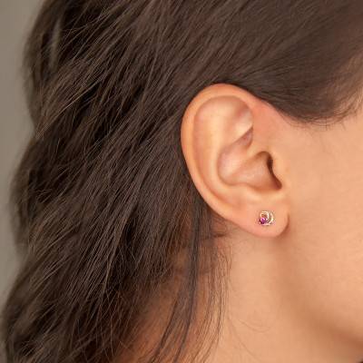 Two-Tone 750/1000 Gold & Ruby Stud Earrings - Joelli