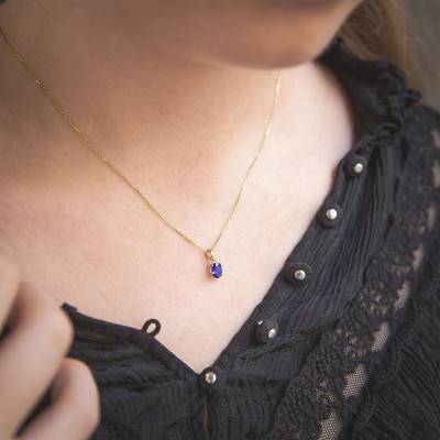 Aurora Yellow Gold 375 or 750 London Blue Topaz Pendant - Aurora