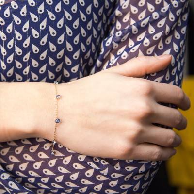 Bracelet 5 Saphirs Bleus Percés & Or Jaune 750, Longueur 16 cm à 18 cm - Demetra