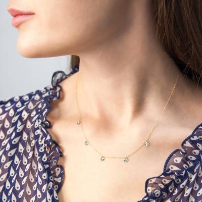 750/1000 Yellow Gold & 5 Drilled Green Sapphires Necklace, Length 38 cm to 42 cm - Demetra