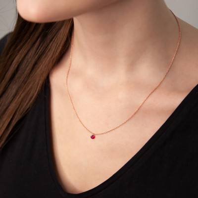 750/1000 Rose Gold & Drilled Red Ruby Necklace 0,32 ct, Length 38 cm to 45 cm - Ocarat