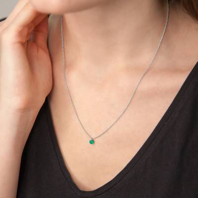 750 White Gold & Emerald 0.30 ct Necklace, 38 cm to 45 cm Length - Ocarat