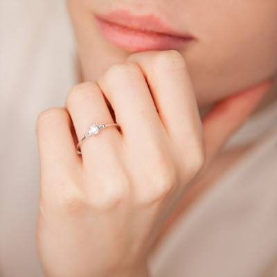 Bague de fiançailles Baguette Or Blanc 375 & Diamants - Juweel