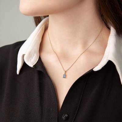 Yellow Gold & Blue Topaz Pendant - Aurora