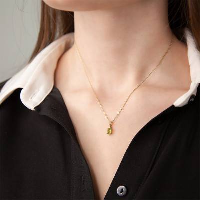 Yellow Gold & Peridot Pendant - Aurora