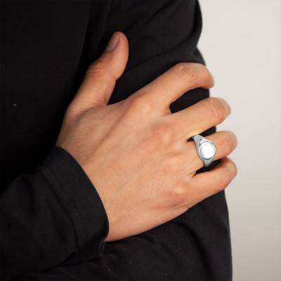 750 White Gold Oval Head Signet Ring - Imperium