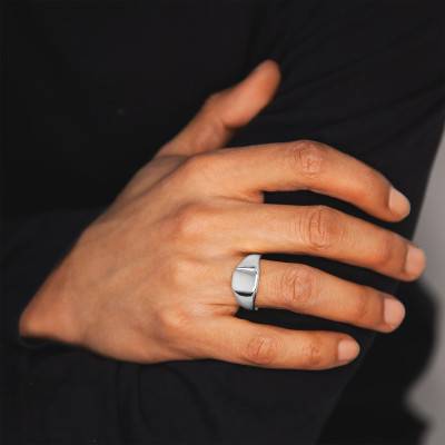 750/1000 White Gold Signet Ring - Imperium